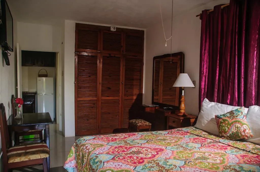 Firefly Beach Cottages Negril