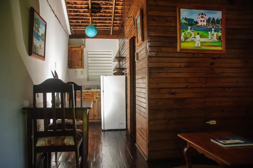 Firefly Beach Cottages Negril 4*,